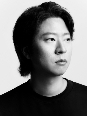 감독